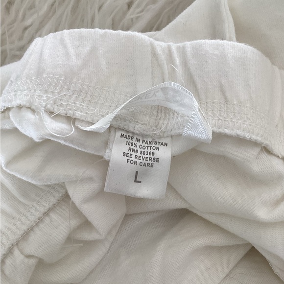 🌹Cute white beach 🏖️ pants🌹 - Picture 7 of 7